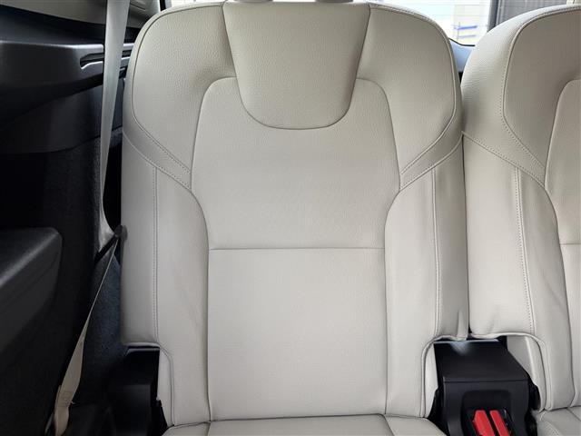 XC90 B5 AWD モーメンタム 純正ナビ フルセグTV ETC ACC ステアリングスイッチ 白レザーシート シートヒーター パワーシート パワーバックドア ワイアレスチャージャー ステアリングヒーター 純正19AW(20枚目)