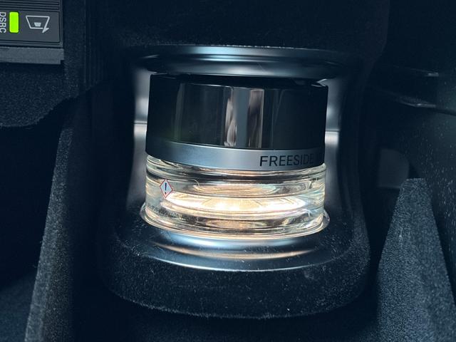 GLC GLC63 S 4マチック+クーペ 純正ナビ フルセグTV ステアリングスイッチ パドルシフト パワーシート シートヒーター レザーシート パワーバックドア 360°カメラ ETC 純正21AW(24枚目)