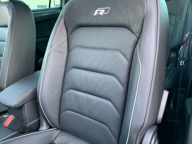 TDI 4モーション Rライン ACC サンルーフ ヘッドアップディスプレイ レザーシート 純正ナビTV 360°カメラ 純正20AW デジタルメーター 衝突軽減 シートヒーター パワーシート パワーバックドア LED 社外ドラレコ(19枚目)