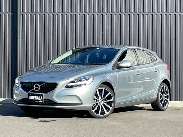 Ｖ４０ Ｄ４　ダイナミックエディション　ＡＣＣ　パワーシート　シートヒーター　　純ナビＴＶ　バックカメラ　衝突軽減Ｂ　レーンキープ　ブラインドスポット　ＬＥＤオートライト　ＥＴＣ　ドラレコ　パドルシフト　コーナーセンサー　純正１８インチＡＷ（42枚目）