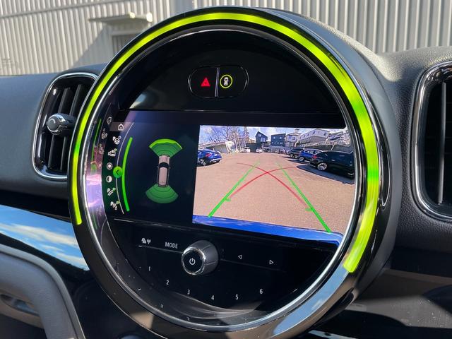 ＭＩＮＩ クロスオーバー・ボードウォーク・エディション　２００台限定　ＡＣＣ　ＨＵＤ　ナビ　バックカメラ　インテリジェントＳ　シートヒーター　レザー調シートカバー　ワイヤレス充電　ＥＴＣ　ＬＥＤ　後付けデジタルインナーミラー　前後ドラレコ　電動リアゲート（35枚目）