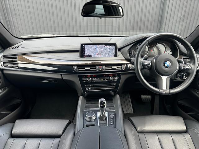 Ｘ６ ｘＤｒｉｖｅ　３５ｉ　Ｍスポーツ　ＡＣＣ　インテリＳＦＴ　黒革　ＨＵＤ　アダプティブＬＥＤ　純正ナビＴＶ　Ｂカメラ　パワーシート　シートヒーター　コンフォートアクセス　ミラー一体型ＥＴＣ　パワーバックドア　オートホールド　前後ドラレコ（5枚目）