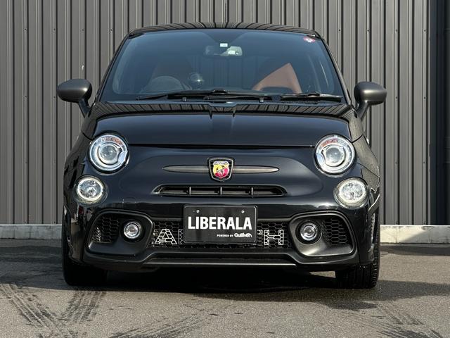 アバルト５９５ コンペティツィオーネ　レコモンマフラー　サーベルシート　ブレンボキャリパー　ディスプレイオーディオ　ＡｐｐｌｅＣａｒＰｌａｙ　バックカメラ　ＥＴＣ　パドルシフト　キセノンライト　スポーツモード　ターボメーター　純正１７ＡＷ（39枚目）