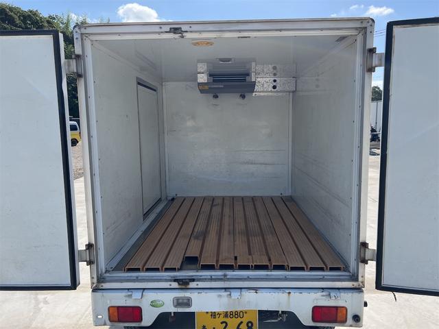 キャリイトラック 保冷車 軽トラック MT エアコン(9枚目)