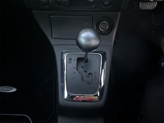 コペン アクティブトップ　ＥＴＣ　ＴＶ　シートヒーター　ＡＴ　ＡＢＳ　ＣＤ　ＭＤ　アルミホイール　衝突安全ボディ　エアコン　パワーステアリング　パワーウィンドウ（5枚目）