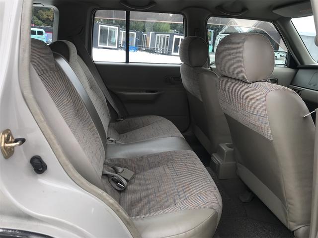 ラシーン タイプＩＩ　４ＷＤ　ＡＴ　ＣＤ　ミュージックプレイヤー接続可　ＡＢＳ　エアコン　パワーステアリング　パワーウィンドウ（28枚目）