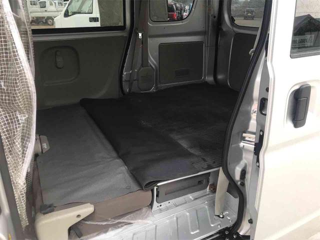 ＮＶ１００クリッパーバン ＤＸ　ＧＬセーフティパッケージ　４ＷＤ　ＡＴ　衝突被害軽減システム　クリアランスソナー　レーンアシスト　ナビ　ＴＶ　バックカメラ　両側スライドドア　キーレスエントリー　電動格納ミラー　オートライト　ＥＳＣ　エアコン　パワーウィンドウ（13枚目）