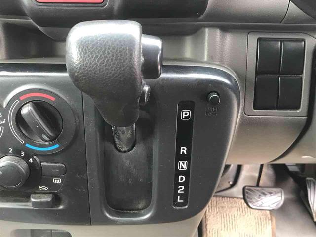 ＮＶ１００クリッパーバン ＤＸ　ＧＬセーフティパッケージ　４ＷＤ　ＡＴ　衝突被害軽減システム　クリアランスソナー　レーンアシスト　ナビ　ＴＶ　バックカメラ　両側スライドドア　キーレスエントリー　電動格納ミラー　オートライト　ＥＳＣ　エアコン　パワーウィンドウ（33枚目）