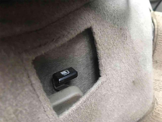 ＮＶ１００クリッパーバン ＤＸ　ＧＬセーフティパッケージ　４ＷＤ　ＡＴ　衝突被害軽減システム　クリアランスソナー　レーンアシスト　ナビ　ＴＶ　バックカメラ　両側スライドドア　キーレスエントリー　電動格納ミラー　オートライト　ＥＳＣ　エアコン　パワーウィンドウ（49枚目）