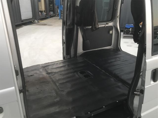 サンバーバン AT 両側スライドドア キーレスエントリー アルミホイール エアコン USB Bluetooth(25枚目)