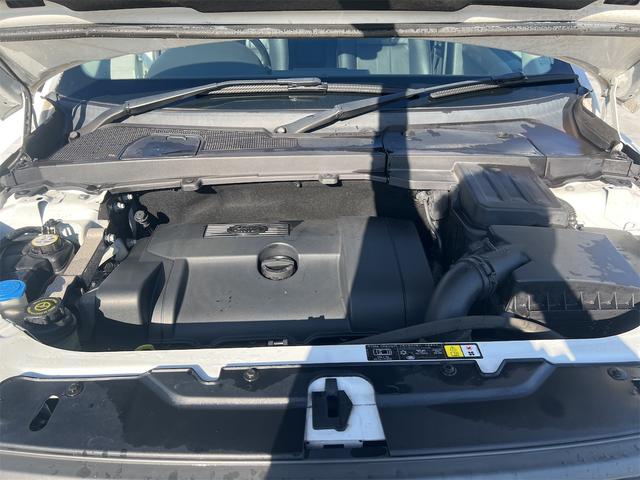 フリーランダー２ ３．２　ｉ６　４ＷＤ　ＥＴＣ　　サイドカメラ　クリアランスソナー　オートクルーズコントロール　パワーシート　オートライト　ＨＩＤ　アルミホイール　スマートキー　電動格納ミラー　シートヒーター　ＡＴ（21枚目）