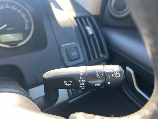 フリーランダー２ ３．２　ｉ６　４ＷＤ　ＥＴＣ　　サイドカメラ　クリアランスソナー　オートクルーズコントロール　パワーシート　オートライト　ＨＩＤ　アルミホイール　スマートキー　電動格納ミラー　シートヒーター　ＡＴ（46枚目）