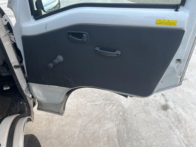 サンバートラック TB AT ETC エアコン 運転席エアバッグ(23枚目)