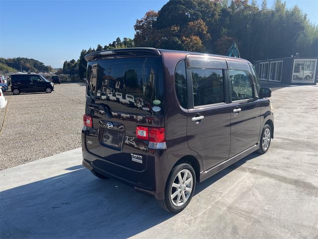 タント Ｇ　電動スライドドア　スマートキー　アイドリングストップ　電動格納ミラー　ベンチシート　ＣＶＴ　盗難防止システム　ＡＢＳ　ＣＤ　ミュージックプレイヤー接続可　アルミホイール　衝突安全ボディ　エアコン（15枚目）