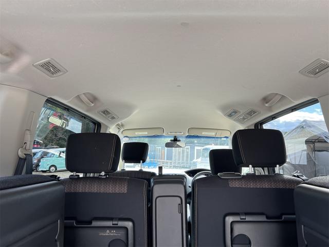 セレナ ハイウェイスター　Ｓ－ハイブリッド　ＥＴＣ　バックカメラ　ナビ　ＴＶ　オートクルーズコントロール　レーンアシスト　衝突被害軽減システム　両側電動スライドドア　オートライト　スマートキー　アイドリングストップ　電動格納ミラー　３列シート（27枚目）