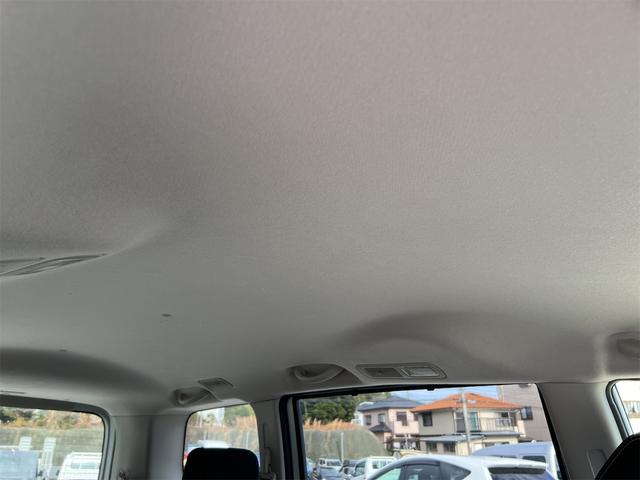 セレナ ハイウェイスター　Ｓ－ハイブリッド　ＥＴＣ　バックカメラ　ナビ　ＴＶ　オートクルーズコントロール　レーンアシスト　衝突被害軽減システム　両側電動スライドドア　オートライト　スマートキー　アイドリングストップ　電動格納ミラー　３列シート（43枚目）