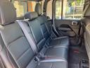 CHRYSLER JEEP JEEP GLADIATOR