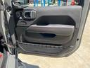 CHRYSLER JEEP JEEP GLADIATOR