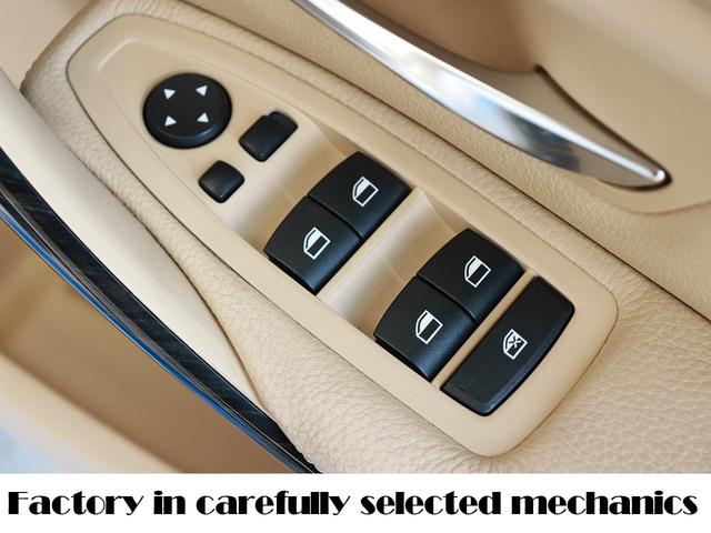 3シリーズ 設立23年 信頼の自社工場完備 車は整備で程度が変わります 320ixDrive ラグジュアリー ディーラー下取車 4WD ワンオーナー 新品タイヤ サンルーフ ヘッドアップディスプレイ シートヒーター(フロント、リア) サイドカメラ トップビュー(19枚目)