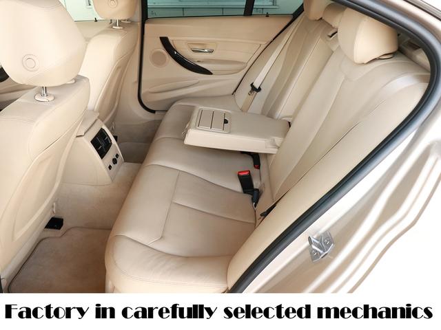 3シリーズ 設立23年 信頼の自社工場完備 車は整備で程度が変わります 320ixDrive ラグジュアリー ディーラー下取車 4WD ワンオーナー 新品タイヤ サンルーフ ヘッドアップディスプレイ シートヒーター(フロント、リア) サイドカメラ トップビュー(47枚目)