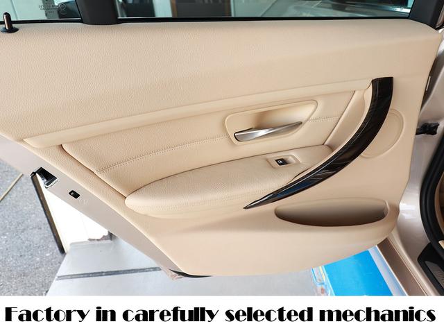 3シリーズ 設立23年 信頼の自社工場完備 車は整備で程度が変わります 320ixDrive ラグジュアリー ディーラー下取車 4WD ワンオーナー 新品タイヤ サンルーフ ヘッドアップディスプレイ シートヒーター(フロント、リア) サイドカメラ トップビュー(51枚目)