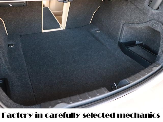 3シリーズ 設立23年 信頼の自社工場完備 車は整備で程度が変わります 320ixDrive ラグジュアリー ディーラー下取車 4WD ワンオーナー 新品タイヤ サンルーフ ヘッドアップディスプレイ シートヒーター(フロント、リア) サイドカメラ トップビュー(58枚目)