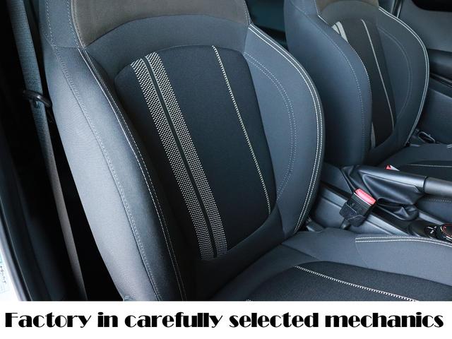 ＭＩＮＩ 設立２３年　信頼の自社工場完備　車は整備で程度が変わります　ジョンクーパーワークス　ディーラー下取車　グー鑑定外装評価星５　ユニオンジャックテール　ヘッドアップディスプレイ　ブラックホイール　スポーツモード　レッドキャリパー　レッド補強バー　バックカメラ（15枚目）