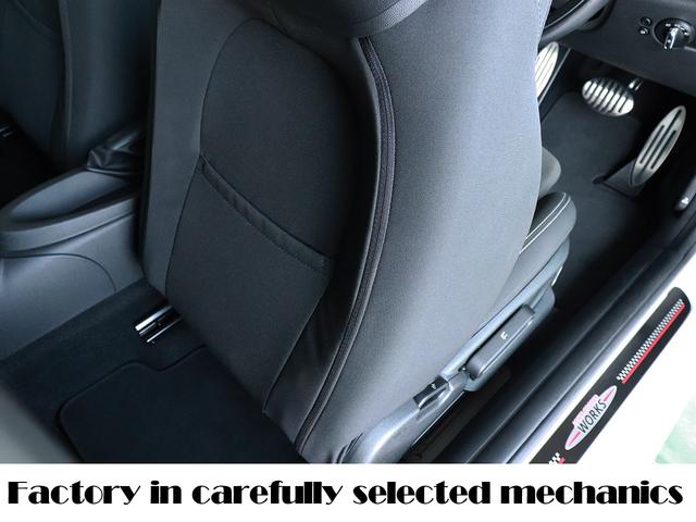 ＭＩＮＩ 設立２３年　信頼の自社工場完備　車は整備で程度が変わります　ジョンクーパーワークス　ディーラー下取車　グー鑑定外装評価星５　ユニオンジャックテール　ヘッドアップディスプレイ　ブラックホイール　スポーツモード　レッドキャリパー　レッド補強バー　バックカメラ（24枚目）