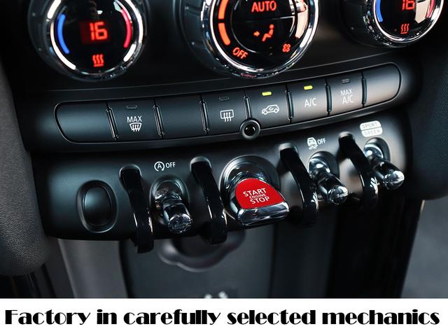 ＭＩＮＩ 設立２３年　信頼の自社工場完備　車は整備で程度が変わります　ジョンクーパーワークス　ディーラー下取車　グー鑑定外装評価星５　ユニオンジャックテール　ヘッドアップディスプレイ　ブラックホイール　スポーツモード　レッドキャリパー　レッド補強バー　バックカメラ（35枚目）