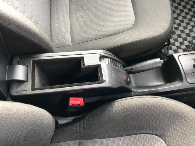 ベースグレード ワンオーナー 走行27,000km 16アルミホイール スタッドレスタイヤ4本付 保証書 取説書 ETC キーレス(52枚目)