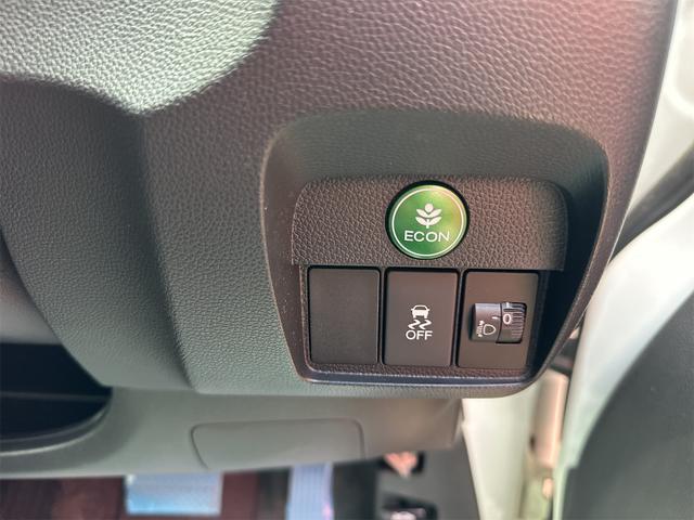 N-ONE G 4WD ワンオーナー 49,000km ディーラー整備車 記録簿6枚 アイドリングストップ スマートキー ライトレベライザー 保証書 取説書(6枚目)