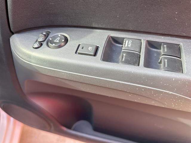 N-ONE G 4WD ワンオーナー 49,000km ディーラー整備車 記録簿6枚 アイドリングストップ スマートキー ライトレベライザー 保証書 取説書(52枚目)