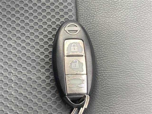 20X 純正HDDナビ バックカメラ HID 全席シートヒーター ETC スマートキー 純正17インチAW パーキングサポート 横滑り防止(5枚目)