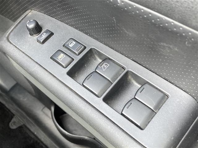 20X 純正HDDナビ バックカメラ HID 全席シートヒーター ETC スマートキー 純正17インチAW パーキングサポート 横滑り防止(12枚目)