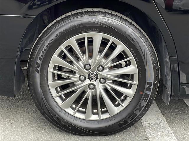 ヴェルファイア ２．５Ｖ　禁煙車　レザーシート　ワンオーナー　トヨタセーフティセンス　レーダークルーズコントロール　純正ナビ　フリップダウンモニター　フルセグ　バックカメラ　両側パワースライドドア　シートヒーター　Ｐシート（16枚目）