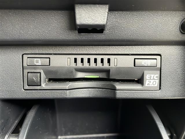 ヴェルファイア ２．５Ｖ　禁煙車　レザーシート　ワンオーナー　トヨタセーフティセンス　レーダークルーズコントロール　純正ナビ　フリップダウンモニター　フルセグ　バックカメラ　両側パワースライドドア　シートヒーター　Ｐシート（30枚目）