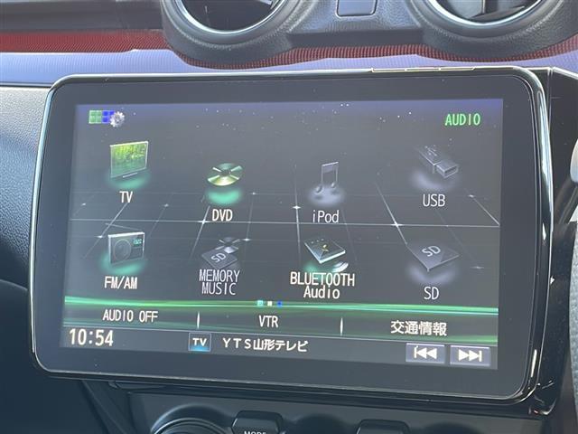 スイフトスポーツ ベースグレード 禁煙車 スズキセーフティサポート 社外フローティングナビ フルセグ シートヒーター ETC クルーズコントロール RMPレーシング17インチアルミ プッシュスタート スマートキーx2 LEDライト(8枚目)