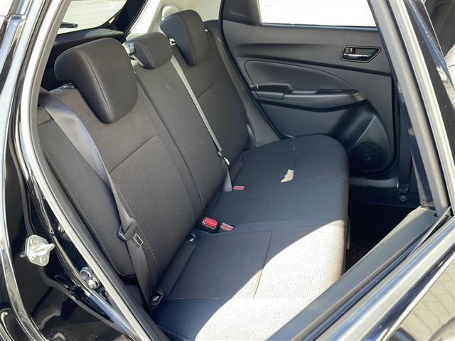 スイフトスポーツ ベースグレード 禁煙車 スズキセーフティサポート 社外フローティングナビ フルセグ シートヒーター ETC クルーズコントロール RMPレーシング17インチアルミ プッシュスタート スマートキーx2 LEDライト(15枚目)