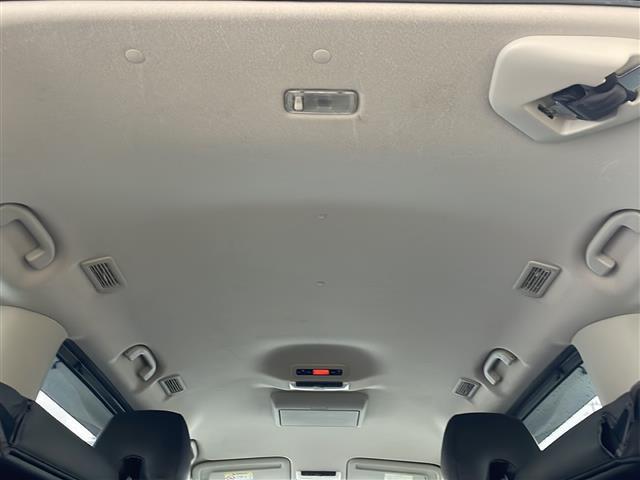 セレナ ライダー プロパイロットエディション 純正9インチメモリナビ 純正フリップダウンモニター プロパイロット エマージェンシーブレーキ フルセグ Bluetooth バックカメラ 両側パワースライドドア 革調シートカバー ブレーキホールド(38枚目)