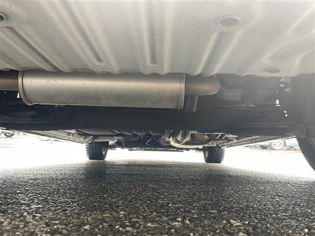 セレナ ライダー プロパイロットエディション 純正9インチメモリナビ 純正フリップダウンモニター プロパイロット エマージェンシーブレーキ フルセグ Bluetooth バックカメラ 両側パワースライドドア 革調シートカバー ブレーキホールド(43枚目)