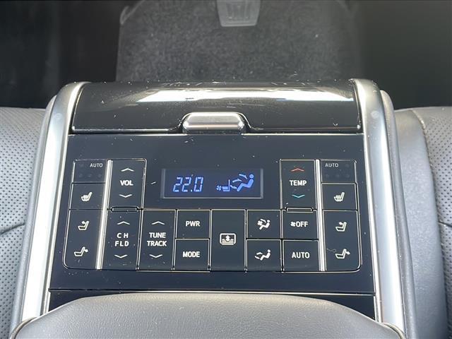 クラウンハイブリッド G-エグゼクティブ Four 純正マルチナビ フルセグ 全方位カメラ セーフティセンス ACC HUD BSM 純正エンジンスターター デジタルインナーミラー 全席パワーシート 全席シートヒーター 電動リアサンシェード ドラレコ(8枚目)