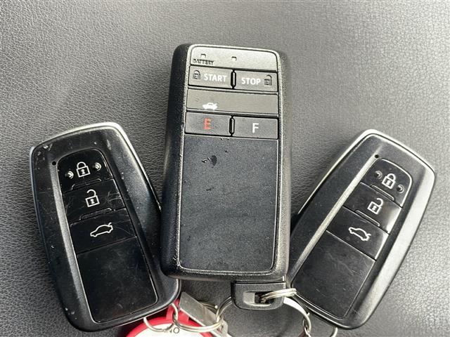 クラウンハイブリッド G-エグゼクティブ Four 純正マルチナビ フルセグ 全方位カメラ セーフティセンス ACC HUD BSM 純正エンジンスターター デジタルインナーミラー 全席パワーシート 全席シートヒーター 電動リアサンシェード ドラレコ(25枚目)