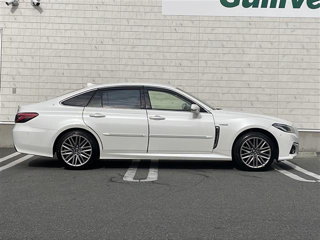 クラウンハイブリッド G-エグゼクティブ Four 純正マルチナビ フルセグ 全方位カメラ セーフティセンス ACC HUD BSM 純正エンジンスターター デジタルインナーミラー 全席パワーシート 全席シートヒーター 電動リアサンシェード ドラレコ(36枚目)