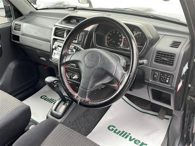パジェロミニ ＶＲ－Ｓ　禁煙車　三菱自動車仕様限定車　ＪＡＯＳ大型グリルガード　ＪＡＯＳアルミスキットプレート　ＢＢＳ１６インチアルミホイール　背面タイヤハードカバー　アルパインＨＤＤナビ　ワンセグ　ルーフレール　レカロ（25枚目）