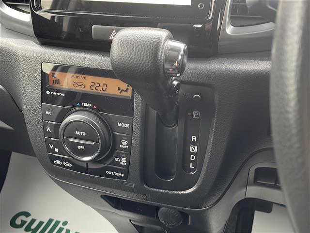 スペーシアカスタム ＸＳターボ　純正ナビ（ＣＤ．ＢＴ．ＡＵＸ．ＵＳＢ）　全方位カメラ　フルセグ　両側パワースライドドア　シートヒーター　キセノンライト　プッシュスタート　スマートキーｘ２（9枚目）