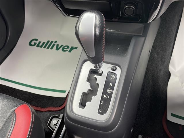 ジムニー クロスアドベンチャー　４ＷＤ　社外ナビ（ＴＶ／ＣＤ／Ｂｌｕｅｔｏｏｔｈ）前後ドライブレコーダー　運転席シートヒーター　合皮レザーシート　ＥＴＣ　バックカメラ　背面タイヤ　フォグランプ（9枚目）