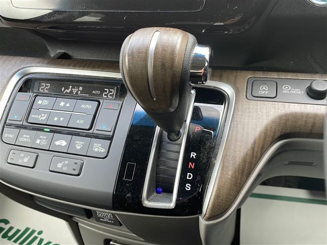 ステップワゴン G・EX ホンダセンシング 両側パワースライドドア 純正フリップダウンモニター 純正ナビ フルセグ マルチビューカメラ ビルトインETC シートヒーター プッシュスタート スマートキー LEDライト(7枚目)