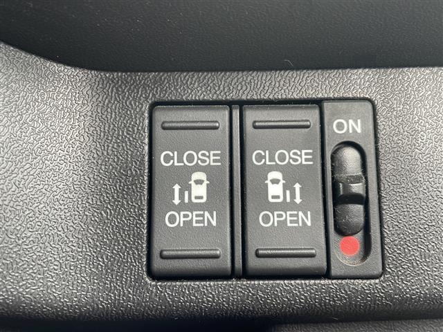 ステップワゴン G・EX ホンダセンシング 両側パワースライドドア 純正フリップダウンモニター 純正ナビ フルセグ マルチビューカメラ ビルトインETC シートヒーター プッシュスタート スマートキー LEDライト(10枚目)