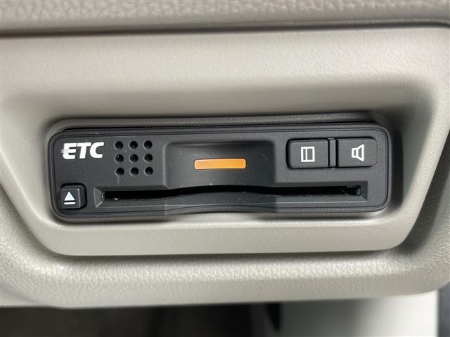 ステップワゴン G・EX ホンダセンシング 両側パワースライドドア 純正フリップダウンモニター 純正ナビ フルセグ マルチビューカメラ ビルトインETC シートヒーター プッシュスタート スマートキー LEDライト(11枚目)