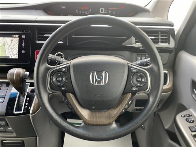 ステップワゴン G・EX ホンダセンシング 両側パワースライドドア 純正フリップダウンモニター 純正ナビ フルセグ マルチビューカメラ ビルトインETC シートヒーター プッシュスタート スマートキー LEDライト(18枚目)